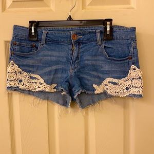 Refuge Denim Shorts- Size 10